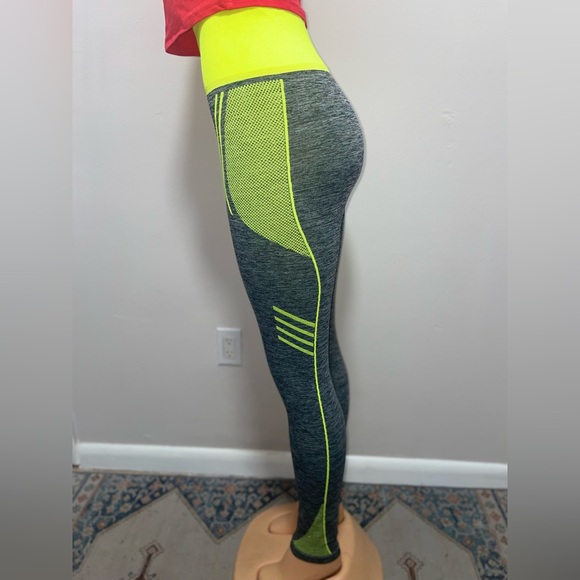 89) MIX LEGGING ACTIVEWEAR ONE SIZE SPANDEX  EXCELLENT CONDITIONS - Picture 7 of 7